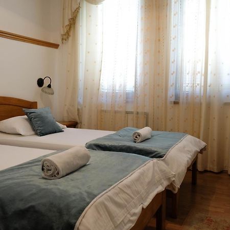 סראייבו Bed And Breakfast Vijecnica מראה חיצוני תמונה